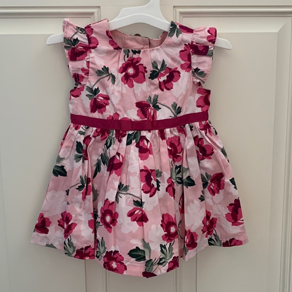 Children’s Place, 9-12M, Beautiful Fabric!, This Dress Makes a Statement